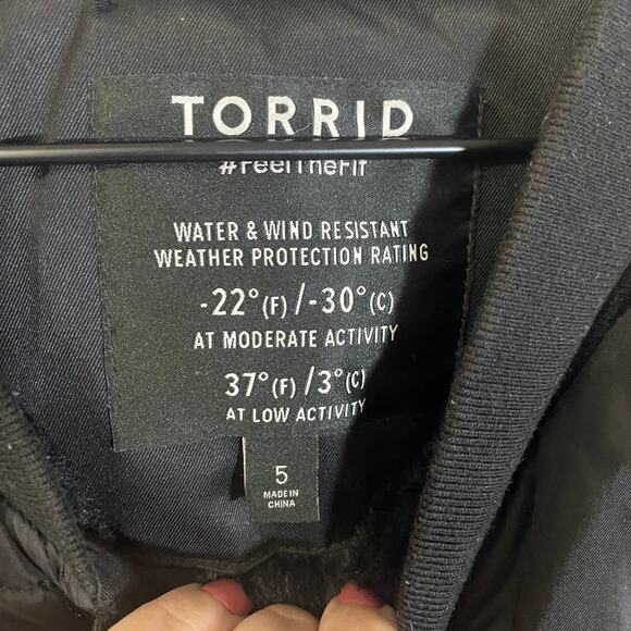 Torrid Black Puffer Jacket Water & Wind Resistant Cold Weather Gear Sz 5X - Picture 5 of 12